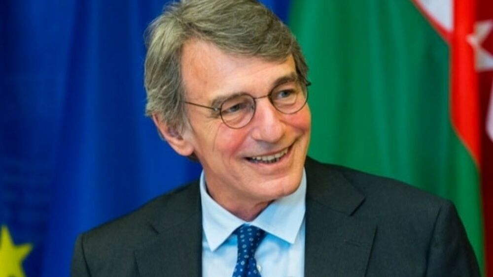 Ciao David, ti immagino infastidito da tanto clamore, ma sorridente come sempre