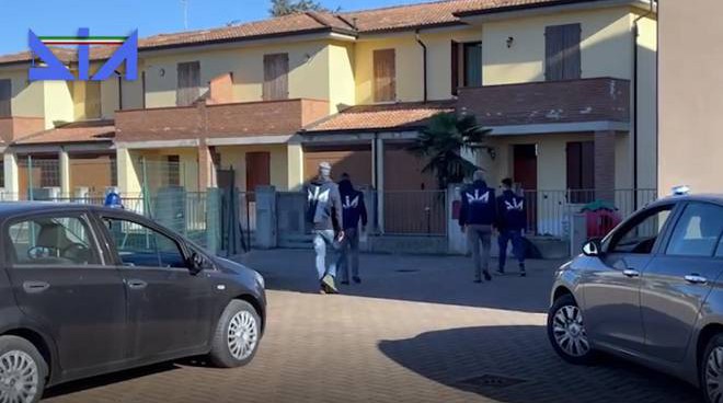 Operazione Aemilia, sequestrati beni per oltre 10 milioni di euro al padre dell’ex calciatore Iaquinta
