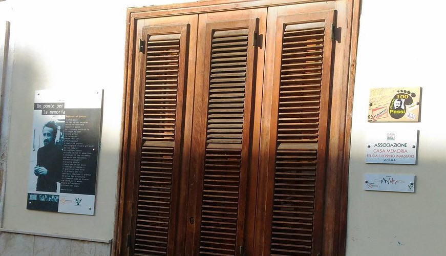 “Aberrante che Casa Felicia possa tornare ai Badalamenti”. Appello di Articolo 21