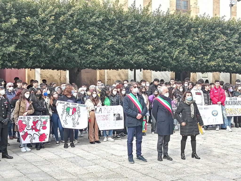 21 marzo, la memoria nella piazza di Castelvetrano