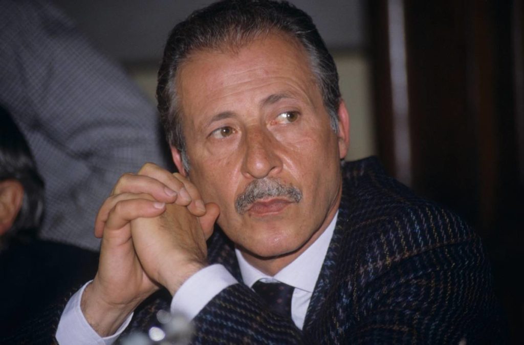 Borsellino, la voglia di mettere una pietra tombale sui segreti di Stato