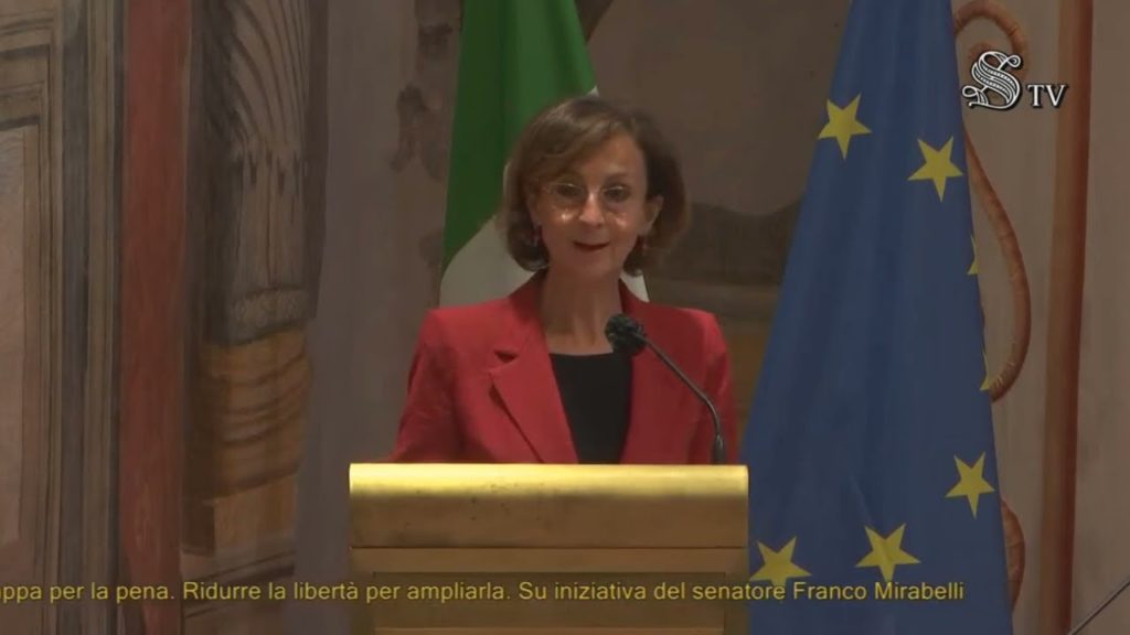 Cartabia: “Nell’incontro tra vittime e autori di reato, la chiave del cambiamento”