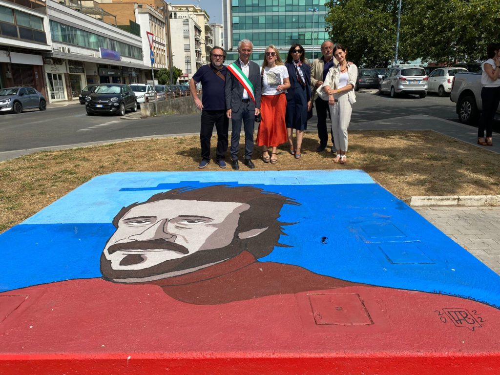 Latina, una panchina per Peppino, in nome della libertà di espressione e della memoria