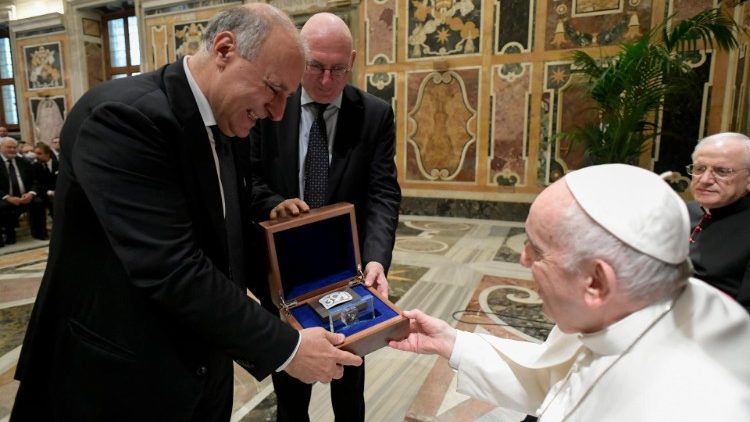 Francesco: le mafie vincono se la paura si impadronisce della vita