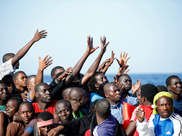 Se “l’arma dei migranti” è una stampella