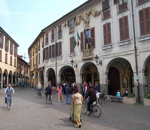 Querela per diffamazione: la scelta infelice del Comune di Abbiategrasso