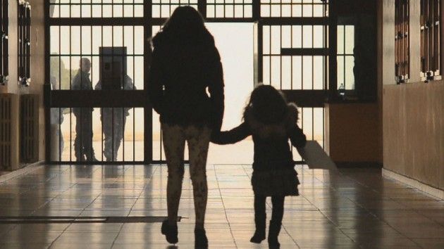 Garante detenuti e Unicef firmano un protocollo: “Mai più bambini in carcere”