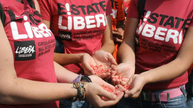 Sondrio 15/9, incontro con gli studenti dei campi di E!state Liberi!