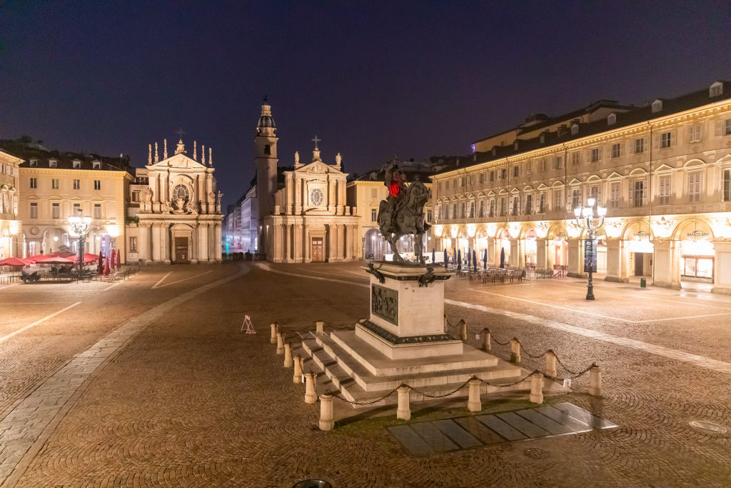 Cosa sta succedendo a Torino?! Fate anche voi “Un gesto che scalda”