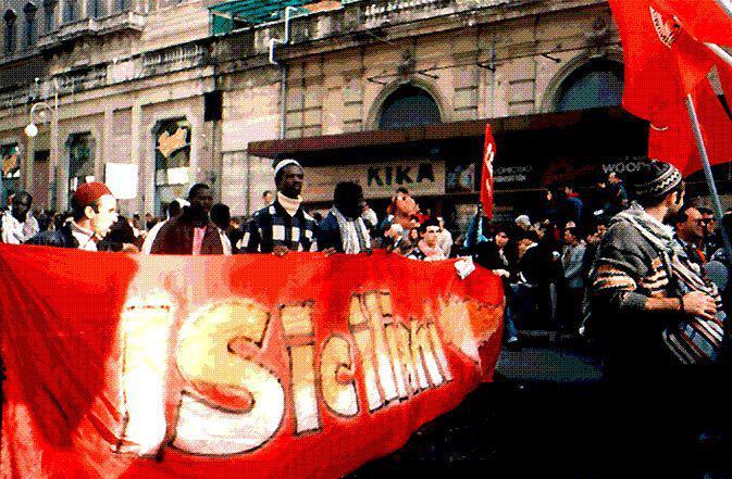 La politica non è la nostra specialità. La mafia, e l’antimafia, invece sì