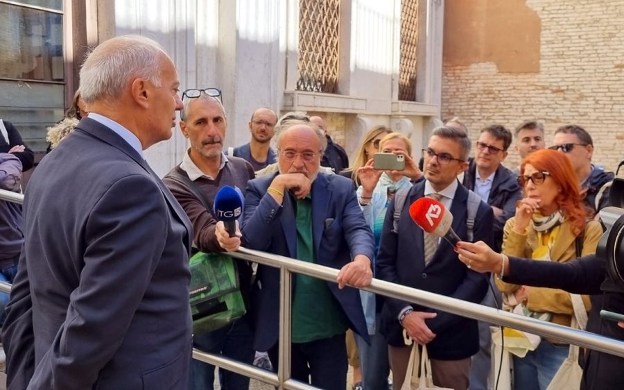 Venezia: «Una circolare per rapporti equilibrati tra Procure e cronisti»