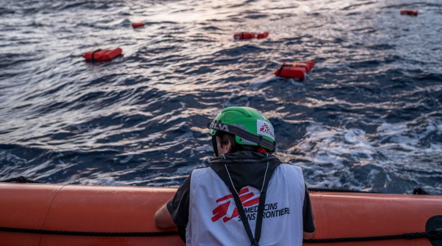 “Fateli sbarcare subito”