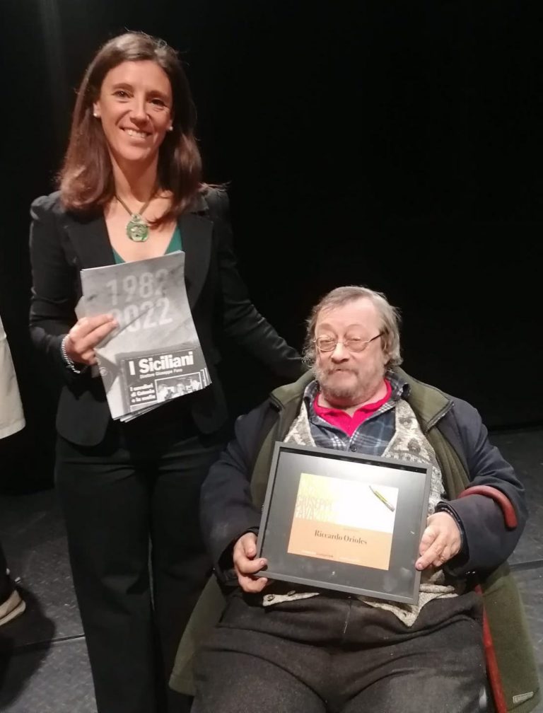 La meglio gioventù con lo sguardo al presente: consegnato a Riccardo Orioles il premio Fava 2023