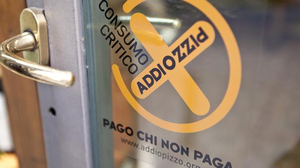 Una legge che renda sconveniente la connivenza