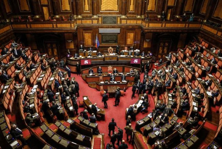 Commissione Antimafia, ok del Parlamento: ora tocca ai partiti riempirla di persone perbene