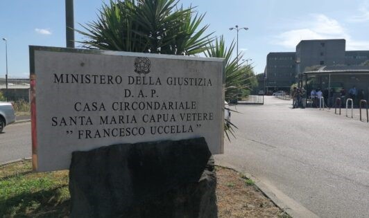 Bavagli sui pestaggi. E sulla ’ndrangheta