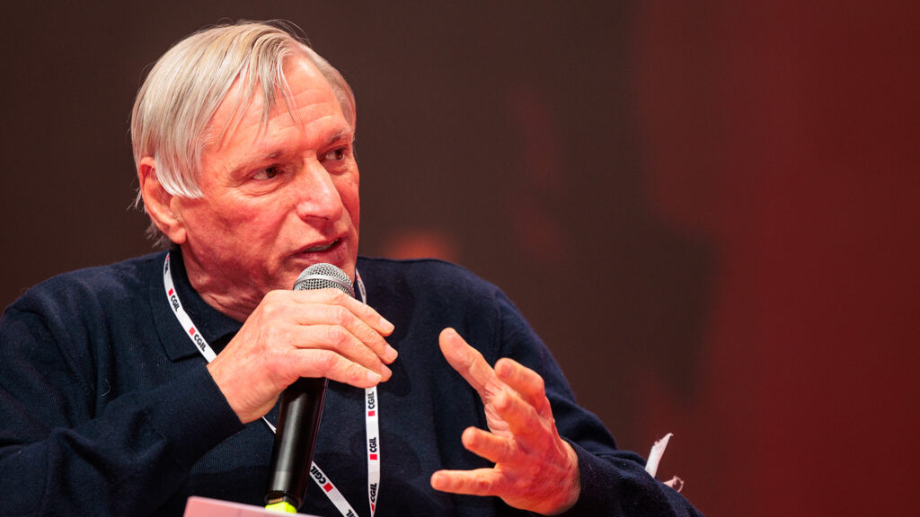 Don Ciotti: «Politica criminogena, non si cura della povertà»