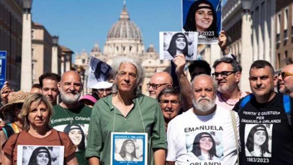 Francesco all’Angelus: “Esprimo vicinanza alla famiglia di Emanuela Orlandi”