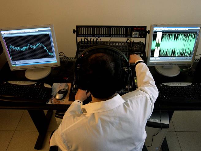 Intercettazioni, informazione sotto attacco. Fnsi: «Chi ha paura dei cronisti?»