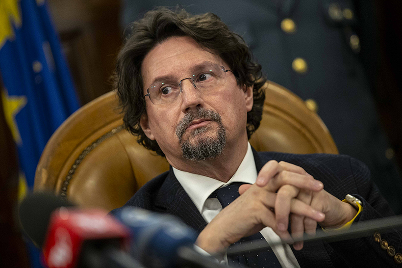 Chissà che mal di testa avrà Chiara Colosimo dopo l’audizione del procuratore di Reggio Calabria Bombardieri