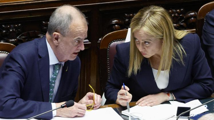 Minacce alla premier Meloni e al ministro Calderoli: la solidarietà di Avviso Pubblico