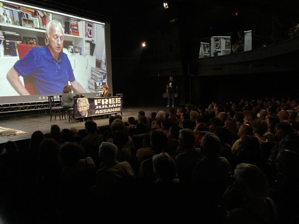 Liberare Assange significa garantire la libertà di tutti. A Napoli un evento straordinario