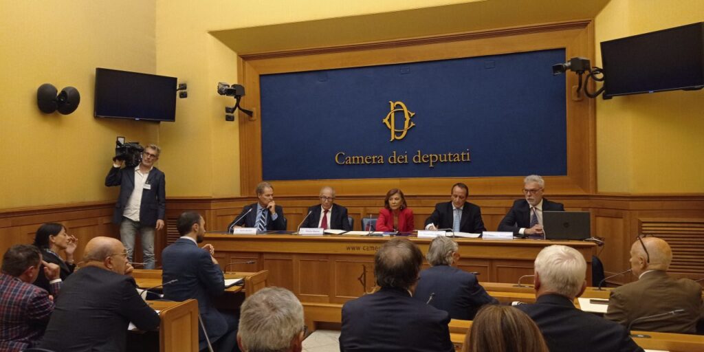 Ordine dei giornalisti, presentata alla Camera la proposta per la riforma della professione