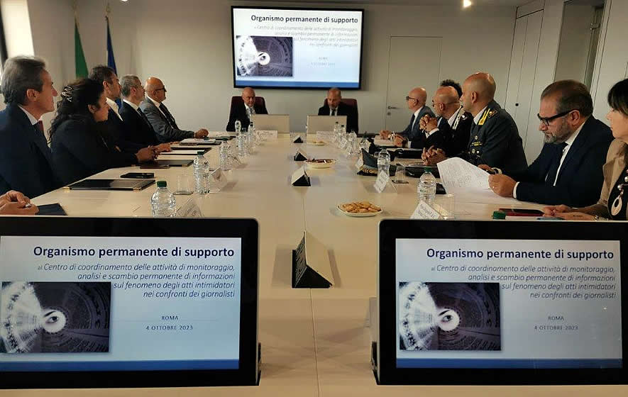 Atti intimidatori nei confronti dei giornalisti, episodi in calo nel primo semestre 2023