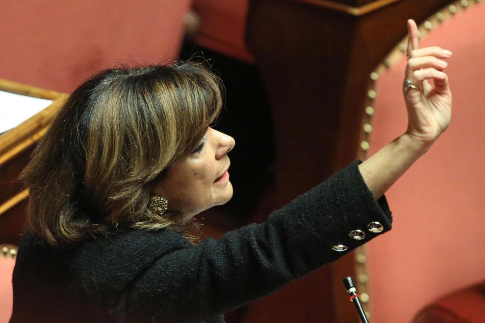 Casellati, le riforme à la carte e l’adorato B.