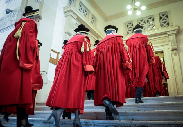 La libertà di espressione e l’imparzialità per i magistrati