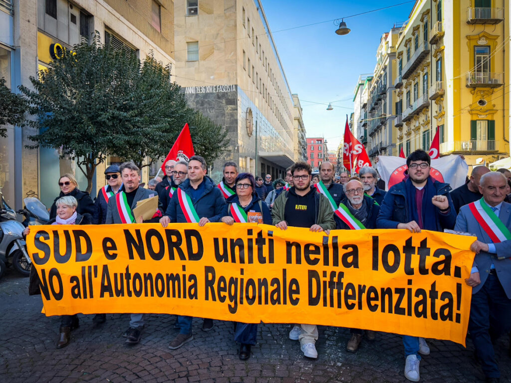 Autonomia differenziata: “Ddl Calderoli picconata alla Costituzione”