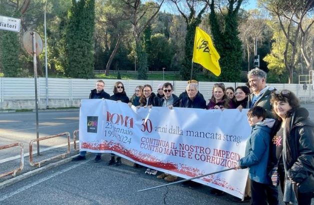 Roma, sit in di Libera per non dimenticare l’attentato fallito allo stadio Olimpico