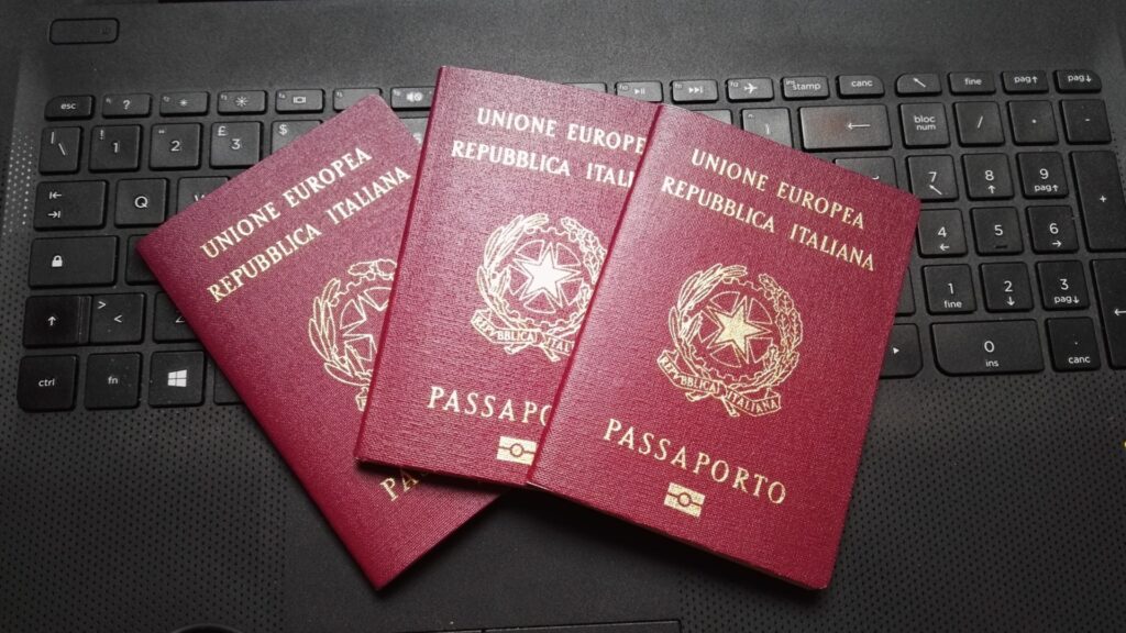 I disagi nel rilascio/rinnovo dei passaporti (ma molti non vengono ritirati)