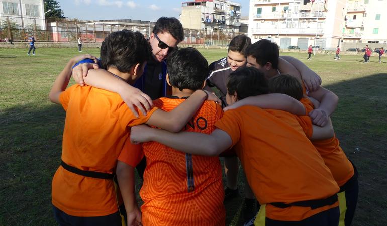 Appello al Comune di Napoli per contrastare povertà educativa