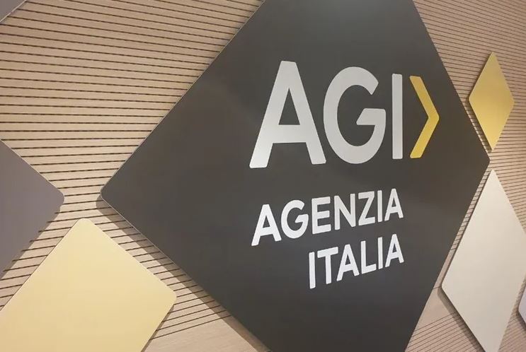 L’Agenzia Italia inghiottita dalla balena nera