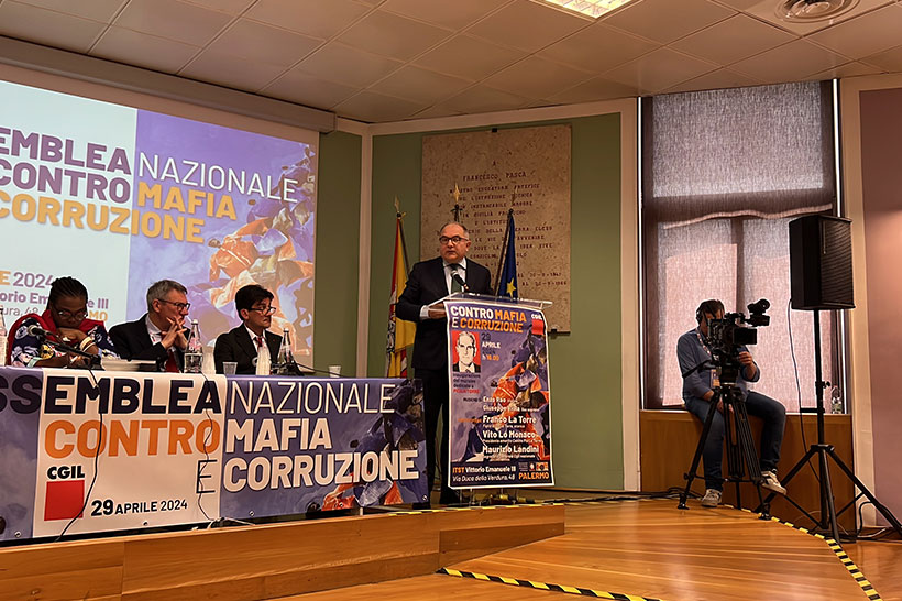 ”Lotta alla mafia è affermare principi della Costituzione”