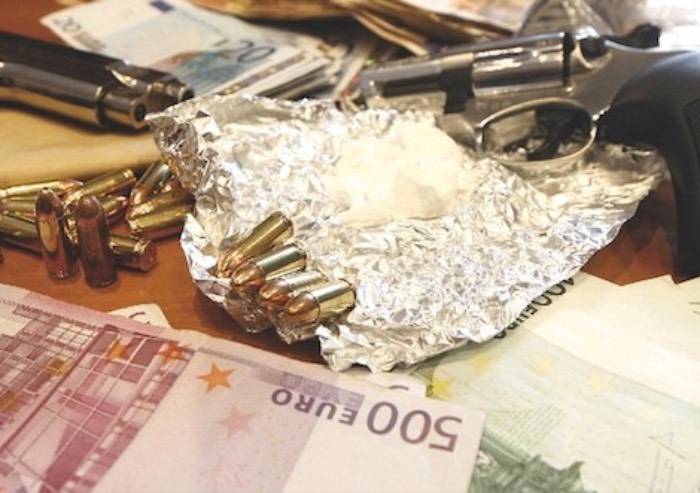 L’antidroga nazionale e il “contributo” al Pil del narcotraffico