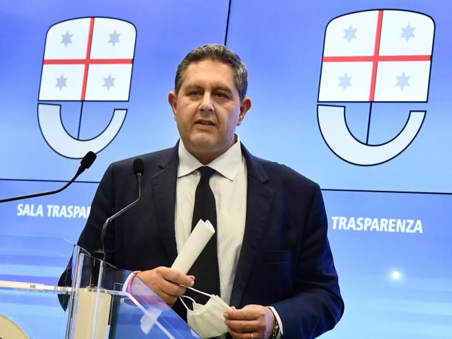 Corruzione, arresti domiciliari per Giovanni Toti presidente della Regione Liguria