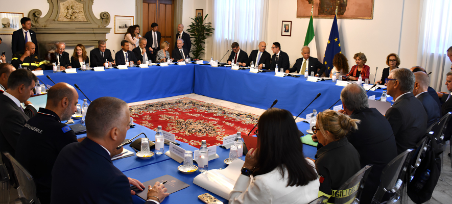 Ferragosto 2025: Piantedosi a Prato per il Comitato nazionale per l’ordine e la sicurezza pubblica