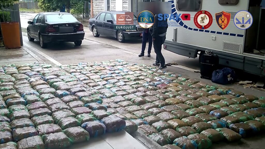 Criminalità: sempre agevole il transito lungo la “rotta balcanica”