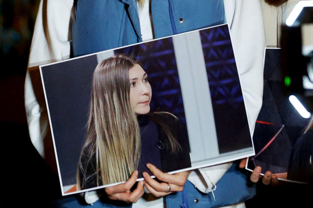 Tre Maggio. Gli organi della verità: pensare, osservare, raccontare