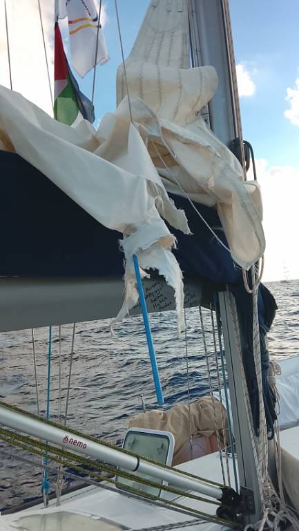 La notte dei droni: attacco alla Global Sumud Flotilla