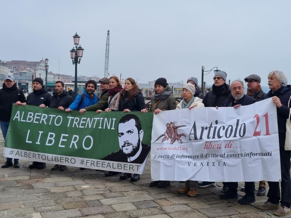 Anche Articolo21 al flash mob a Venezia per Alberto Trentini