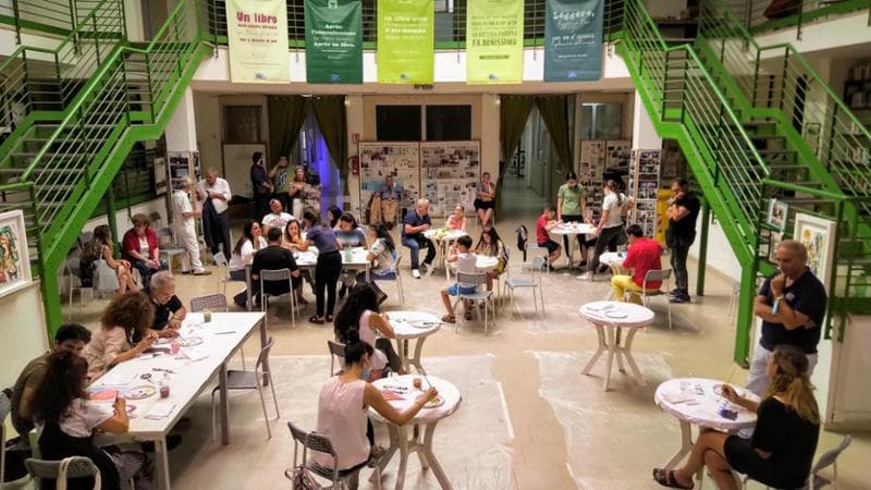 Napoli festeggia la Biblioteca Annalisa Durante: per generazioni di giovani “il miele dalla morte”