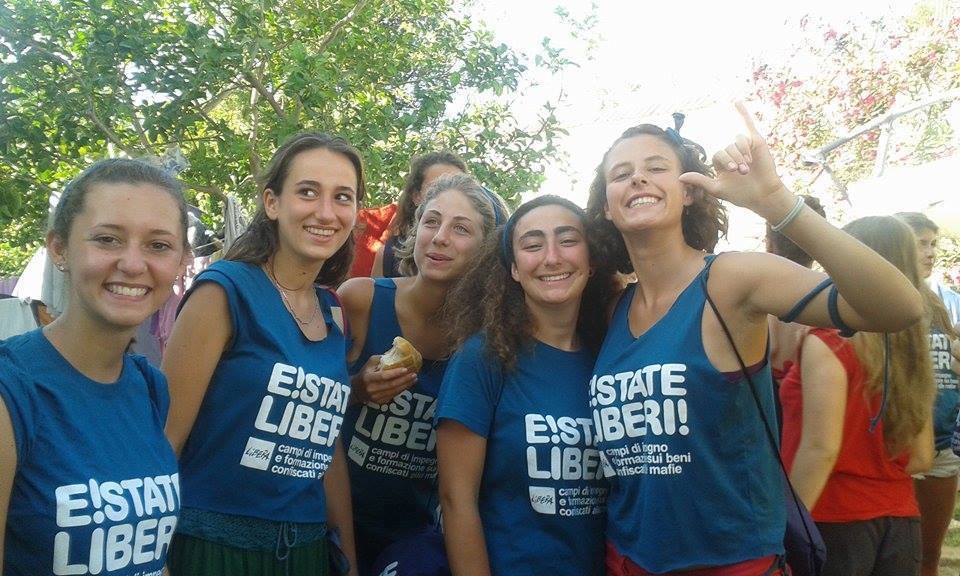 E!State Liberi! Campi di impegno e formazione sui beni confiscati e beni comuni