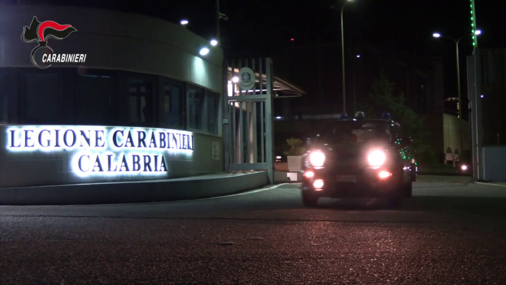 ‘Ndrangheta: 44 arresti in quattro regioni, in manette anche il Sindaco di Badolato (CZ)