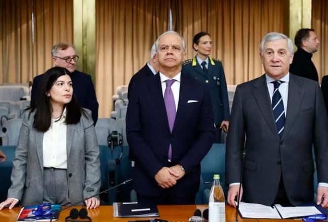 Colosimo indica la via italiana contro mafia e corruzione ma il governo va in direzione opposta