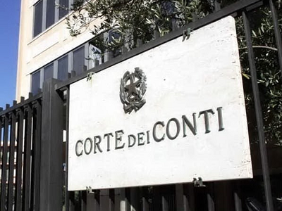 Bologna, direttiva della Corte dei Conti per garantire una corretta informazione
