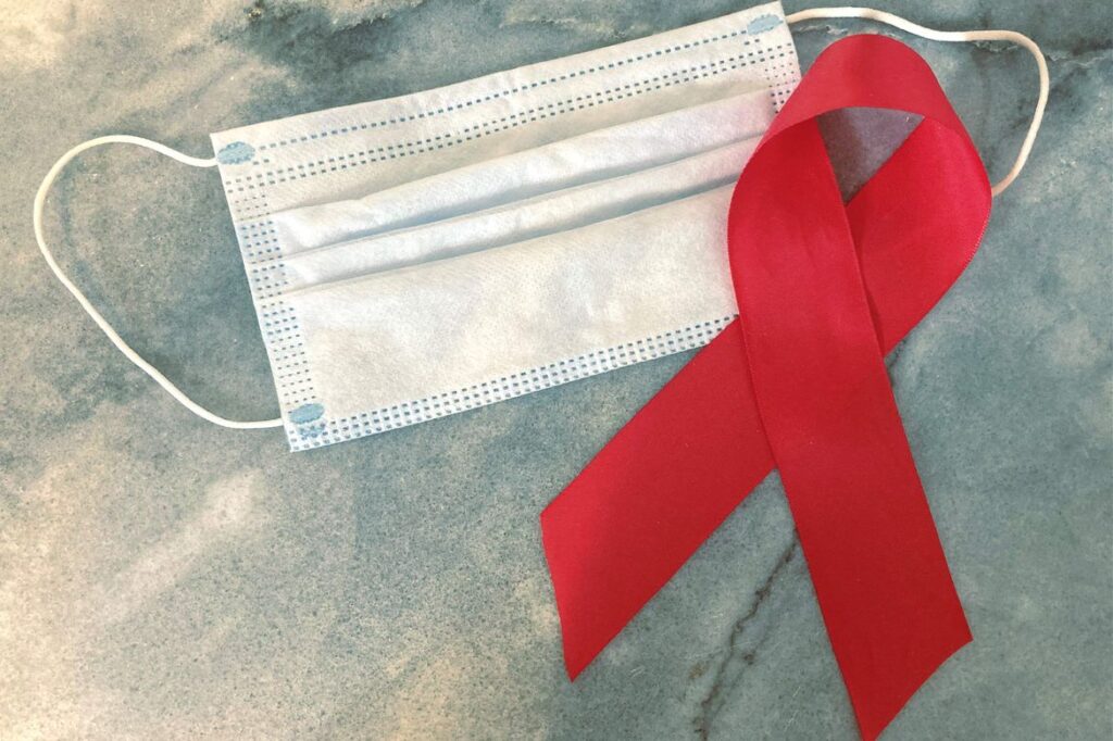 Aids batte Covid 42-7. Ma per entrambe le pandemie c’è una rimozione totale