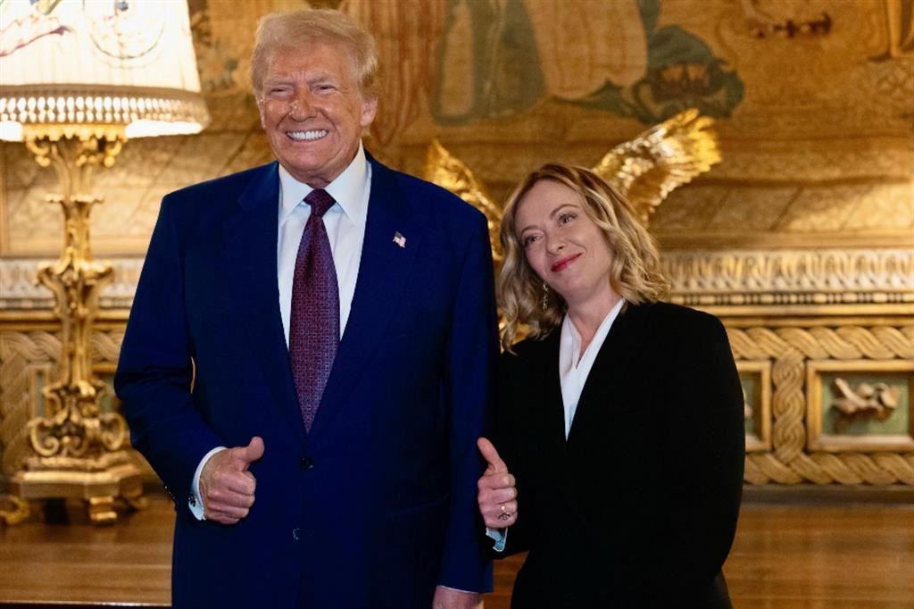 Il golpe via satellite